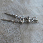 Rhinestone star pendant earring – Subtle sparkle