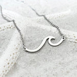 Silver ocean wave necklace – Flowing form