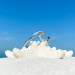 Silver ocean wave ring – Minimal motion