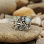 Bee gemstone meditation spinner ring – refined style