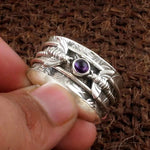 Bee purple gemstone meditation ring – classic charm