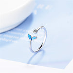 Ring with whale tail made of silver and zirconia – Marine symbol