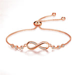 Adjustable infinity bracelet in silver – Timeless symbol