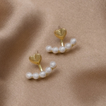 Pearl heart earrings in gold – Romantic accent