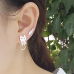 Silver climbing kitten earring – Playful charm