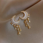 Luxurious moonlight earrings – Soft radiance