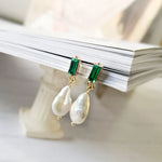 Luxurious gold earrings with pearls and green zirconia – refined style