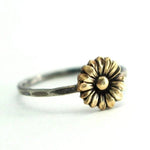Gold sunflower ring – subtle sparkle
