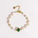 Emerald clover pearl bracelet – timeless beauty
