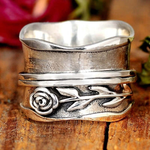 Vintage silver flower ring – radiant shine